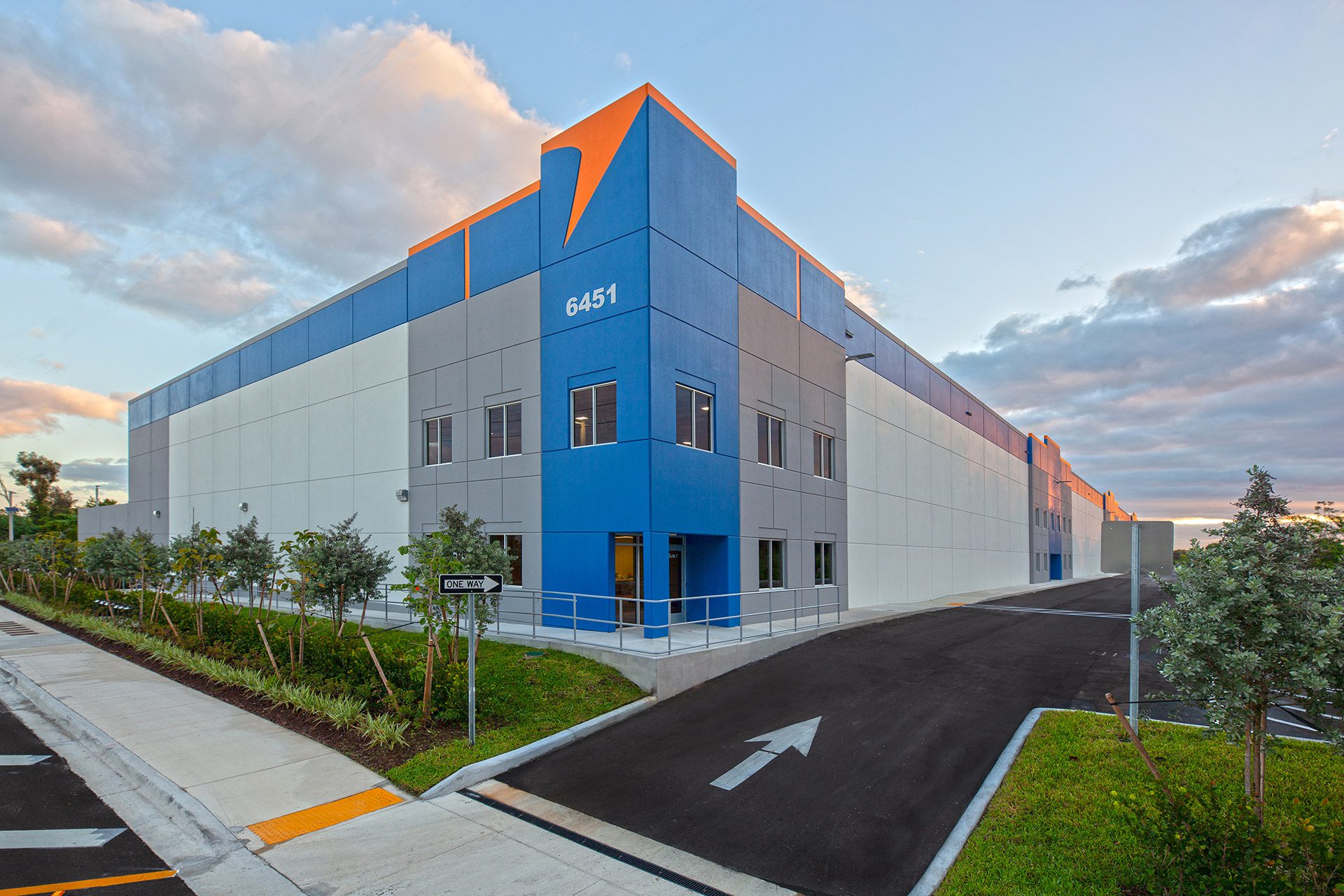 TRX_LOGISTICS_CENTER_ Industrial warehouse built by Hernandez Development & Construction in Hialeah Gardens_ FL